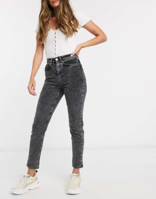 New Look acid wash mom jeans in gray