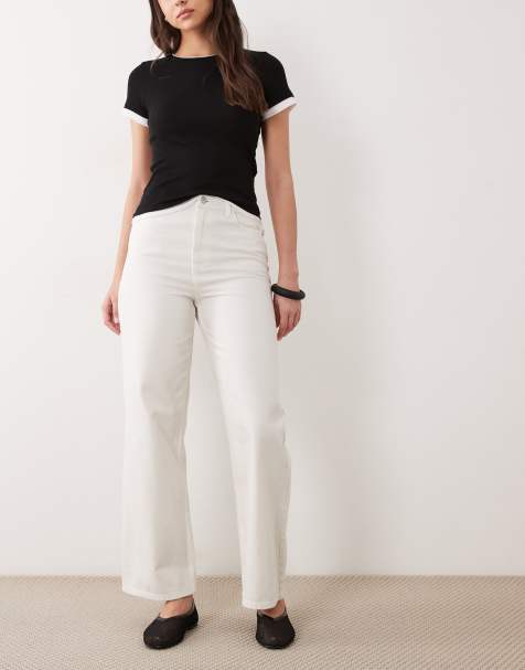New Look Adalae wide leg jeans in cream - view 1