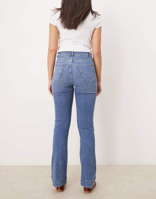New Look Amalfi crease front flare jeans in blue, 2 of 5