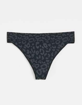 New Look anima print rib seamless thong in grey pattern