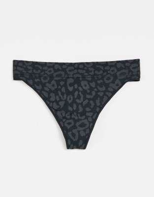 New Look animal print rib seamless thong in grey pattern