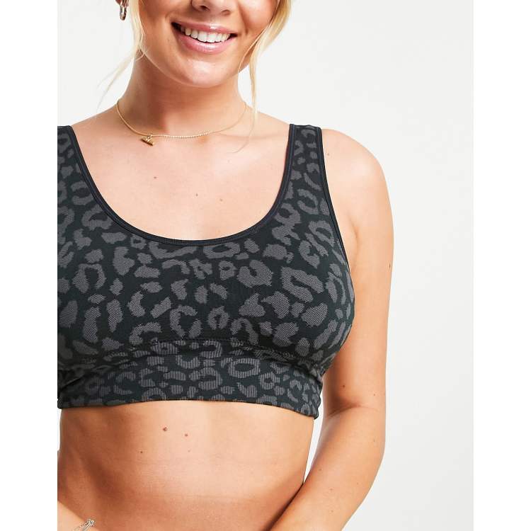 New Look animal print scoop seamless bra in grey pattern