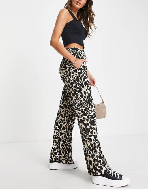 New Look animal print wide leg pants in brown pattern