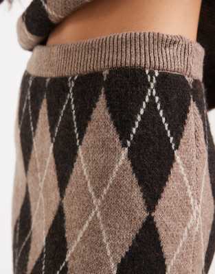 New Look Argyle Mini Skirt In Brown