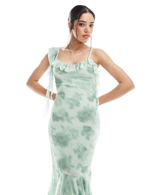 New Look asymmetric midi dress in green floral | ASOS