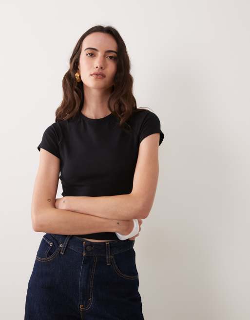 New Look baby tee in black, 4 of 4