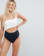 Thumbnail 1 van 4