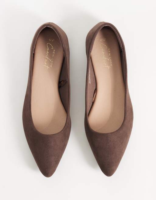 New Look - bailarinas de suedette con punta en marrón oscuro, 2 de 4