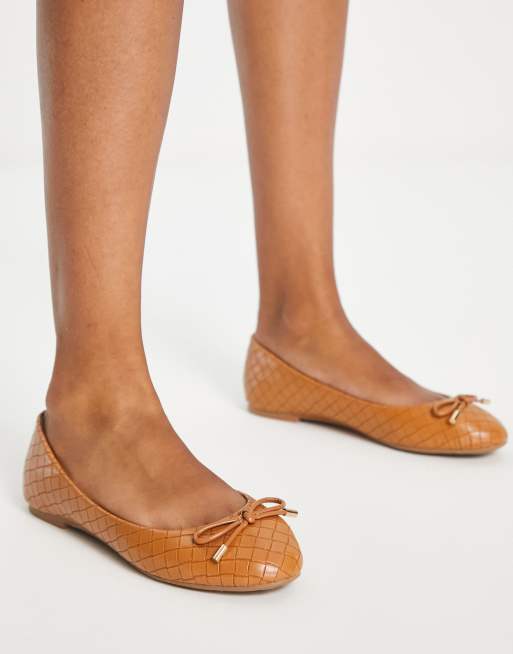 Tan ballerina pumps sale