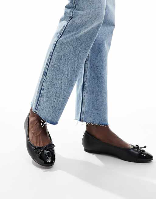New Look ballet flats with toe cap in black | ASOS