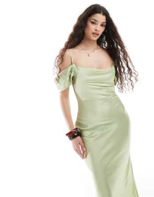 New Look - Robe longueur mollet en satin à encolure bardot - Vert sauge