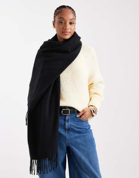 New Look basic scarf in black - view 1