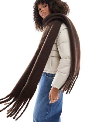 New Look New Look basic scarf in brown