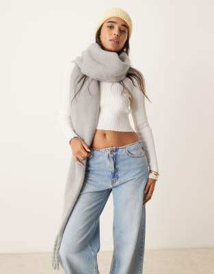 New Look basic scarf in grey