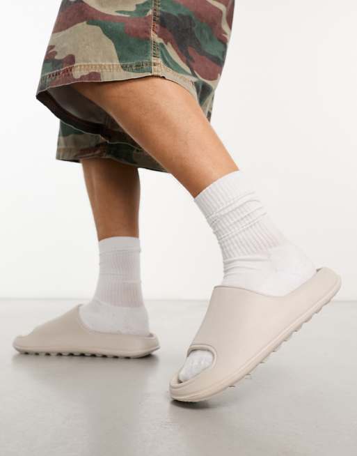 New Look - Beige formstøbte sliders