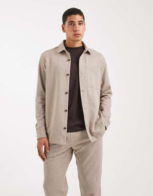 New Look - Strikket beige piqué-sæt med skjortejakke og bukser, 3 af 3