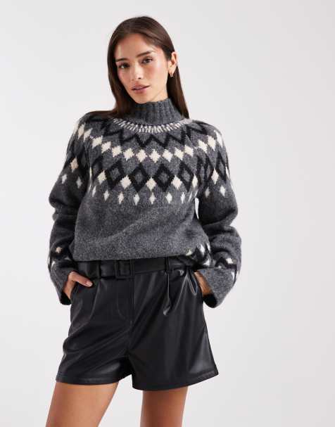 New Look belted faux leather short in black