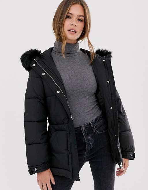 New Look belted puffer jacket in black
