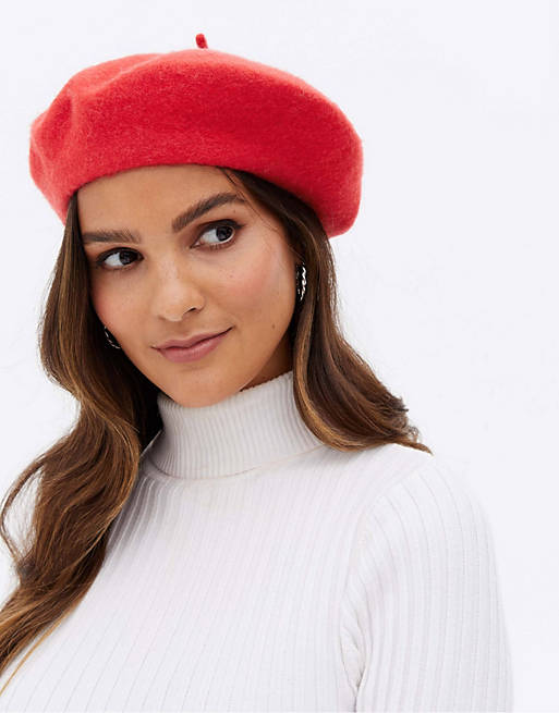New Look beret in red