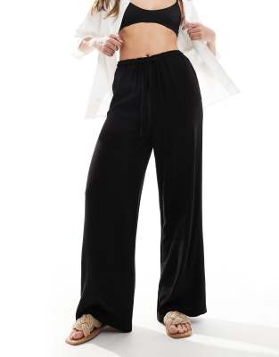 New Look - Bermuda-Hose in schwarzer Leinenoptik mit weitem Bein