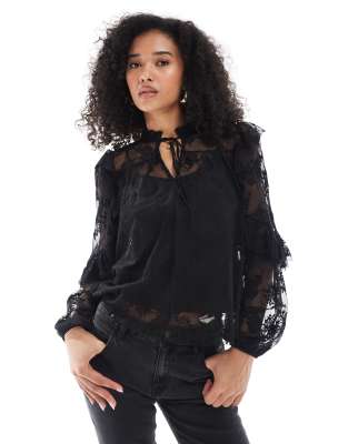 New Look - Bestickte Bluse aus Spitze in Schwarz