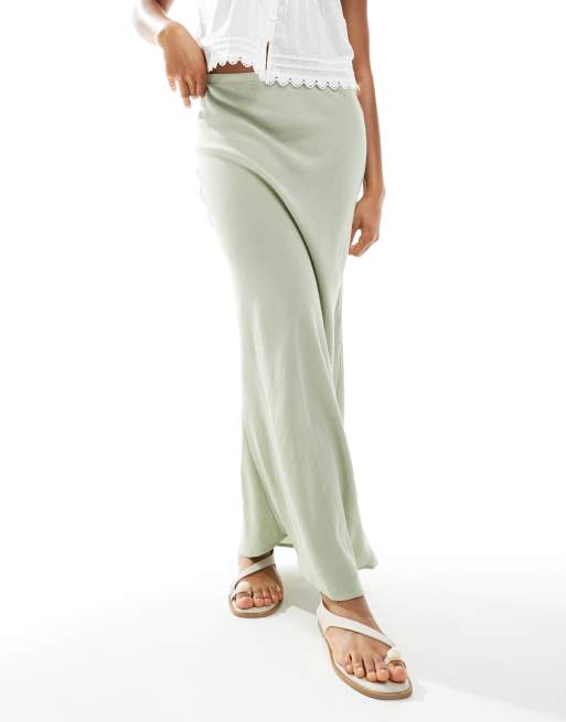 New Look bias linen blend maxi skirt in light green, 2 of 5