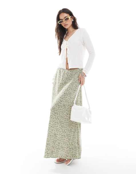 New Look bias midi skirt in green floral - view 1