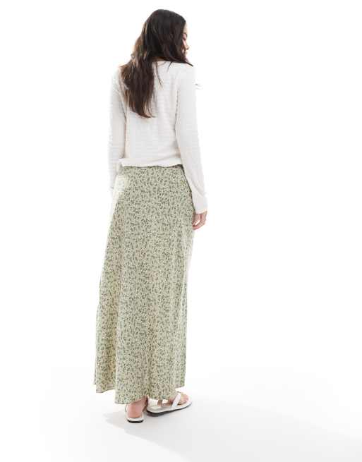 New Look bias midi skirt in green floral, 4 of 5