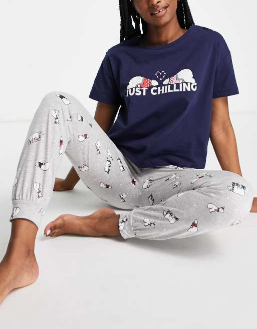 New Look – Blå, isbjörnsmönstrad pyjamas med mjukisbyxor, 4 av 4