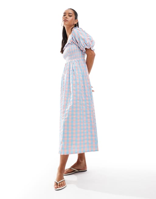 New Look – Blå och rosa, ginghamrutig miilkmaid-klänning med puffärmar, 3 av 4