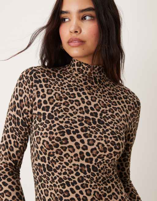 New Look - Blød minikjole med lange ærmer og leopardprint, 3 af 4
