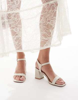  block heeled sandal in linen blend
