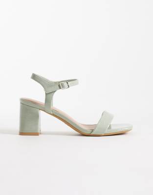  blocked heeled sandal in sage green