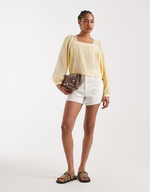 New Look - Blusa con scollo squadrato gialla con finiture in pizzo, 3 di 4