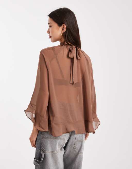 New Look - Blusa in chiffon marrone con volant, 2 di 4