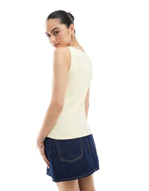 New Look boat neck button through tank top in yellow, 3 of 4