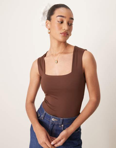 New Look - Body aderente marrone con scollo squadrato - view 1