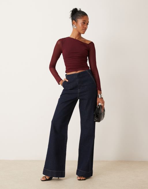 New Look - Bordeauxrød og asymmetrisk top med lange ærmer i mesh 