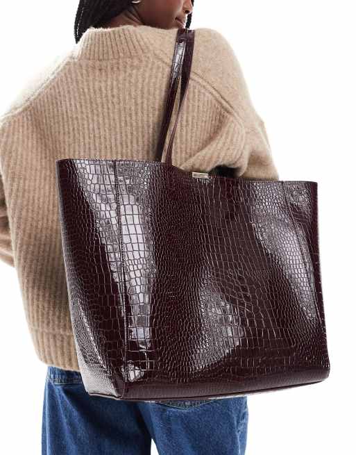 New Look – Bordowa torba typu tote ze wzorem skóry krokodyla