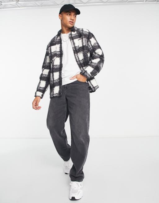New Look borg check overshirt in white, 4 of 4