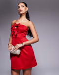 [New Look] New Look bow detail bandeau mini dress in red 14 60-Bright Red