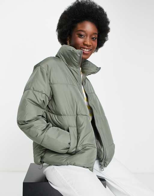 New Look boxy puffer jacket in light khaki | ASOS