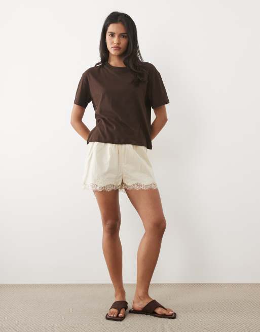 New Look boxy tee in dark brown, 2 of 4