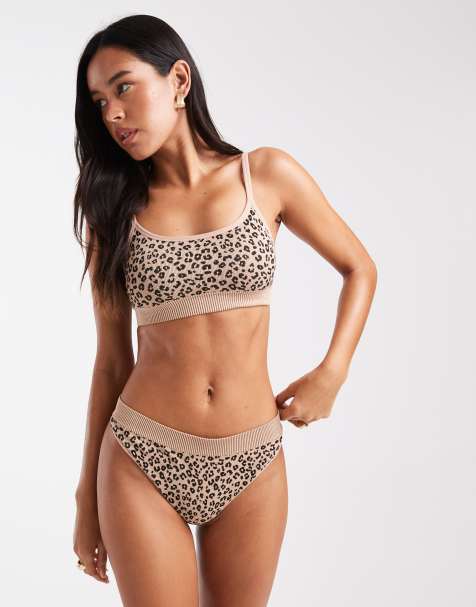 New Look - Brassière e perizoma senza cuciture con stampa leopardata a coste - view 1