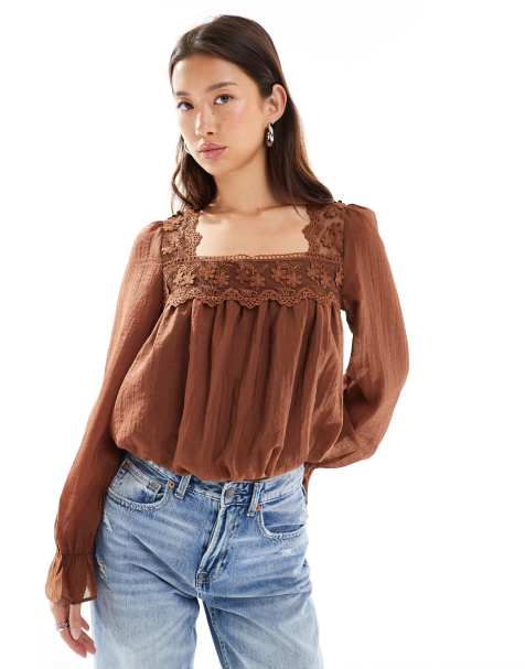 New Look bubble hem lace blouse in mink