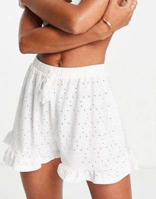 New Look broderie beach short in white