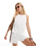 [New Look] New Look broderie hem shell top in white (part of a set) 18 WHITE