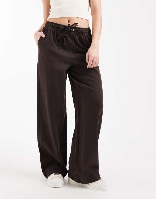 New Look - Broek van chambray denim met wijde pijpen in bruin, 2 van 5