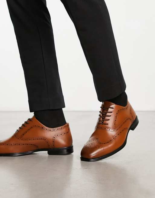 New deals look brogues