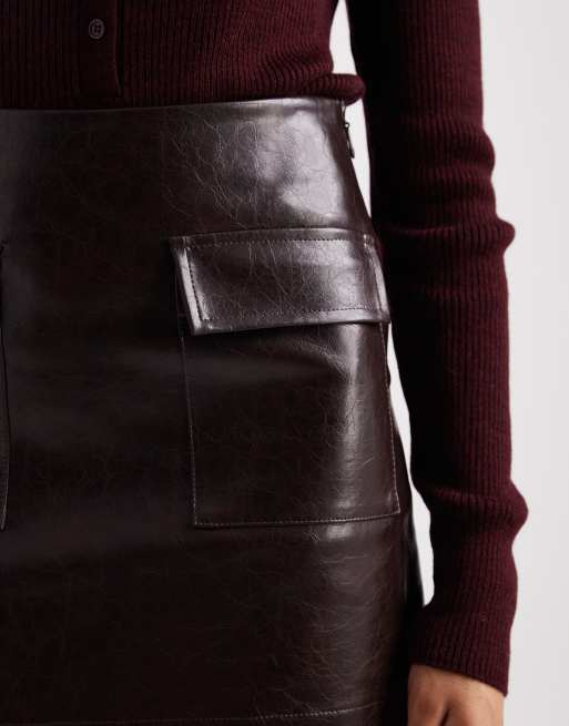 New Look – Brun minikjol i krackelerad läderimitation, 3 av 5